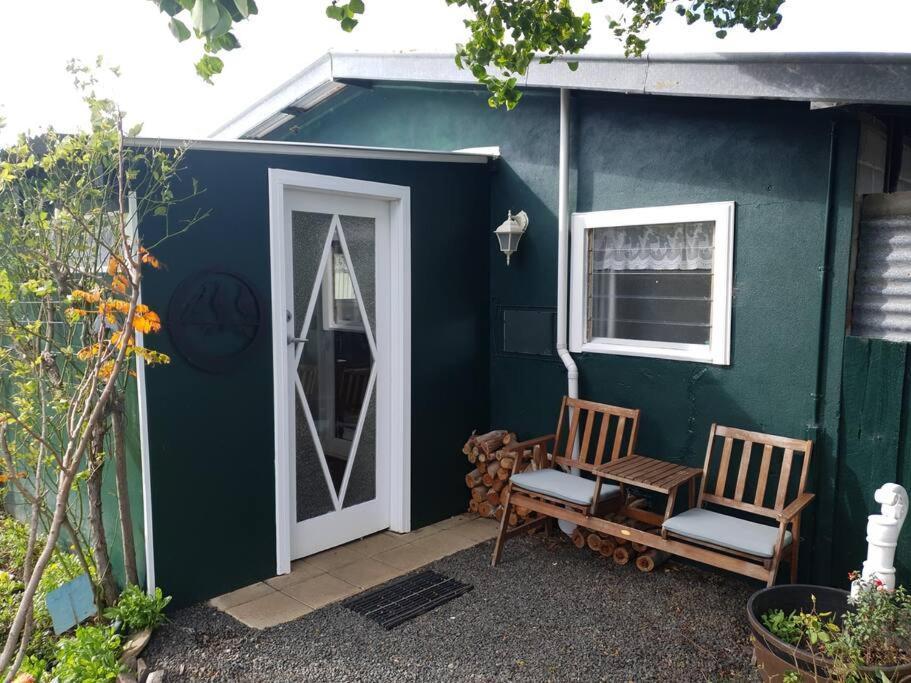 Handsome Hills Dairy Retreat Won Wron Exterior foto